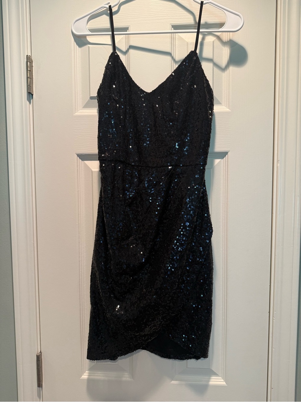 Lulu's Black Sequin Spaghetti Strap Mini Dress, excellent condition!